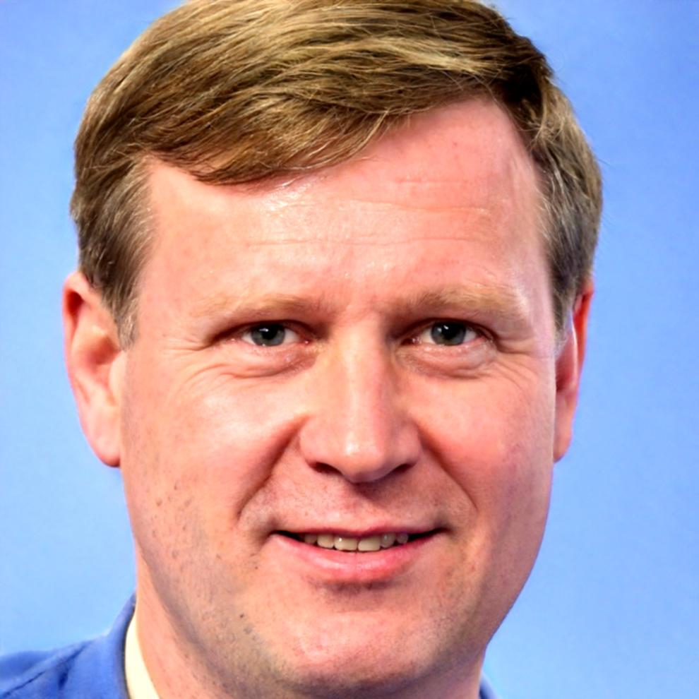 Ritratto professionale di Luca Destefanis